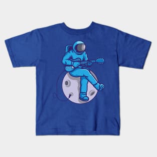 astronaut playing guitar 5 Kids T-Shirt